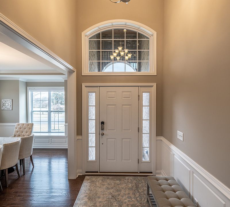 1st image of 2039 Stonewater Dr