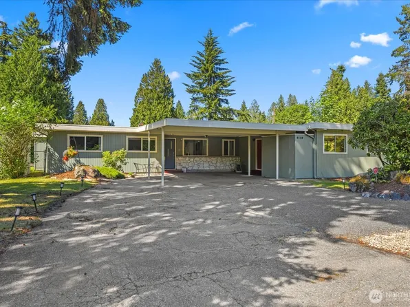 8119 190th Street SW, Edmonds, WA 98026