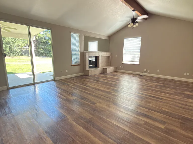 26792 Frisco Way — Photo 5