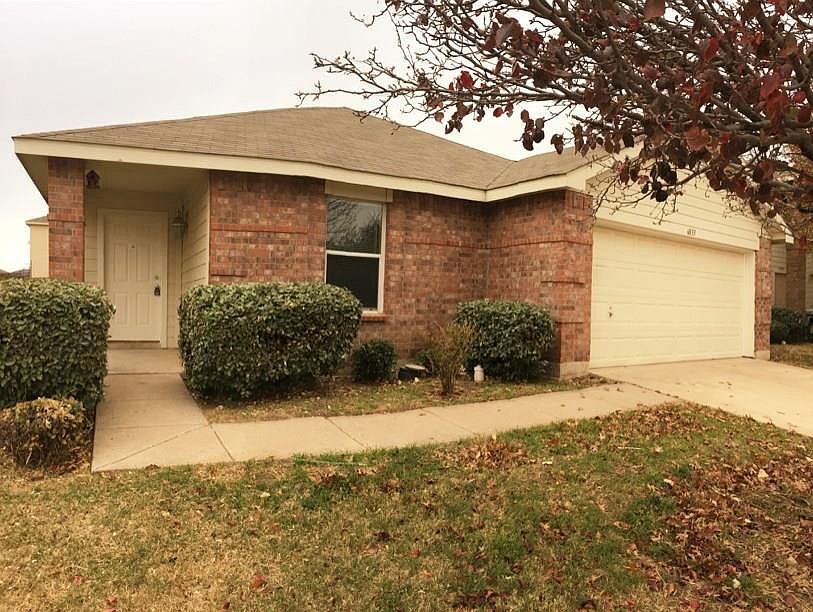 1st image of 6833 Meadow Way Ln