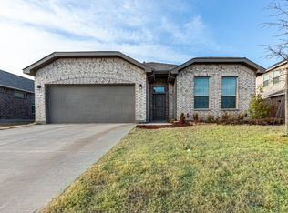 1718 Millbrae Rd, Cleburne, TX 76033