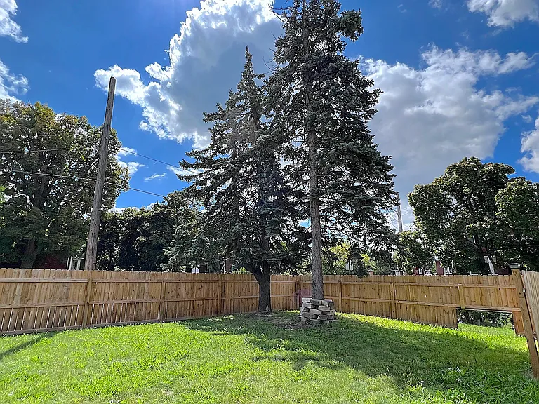 5000 Seminole St — Photo 12
