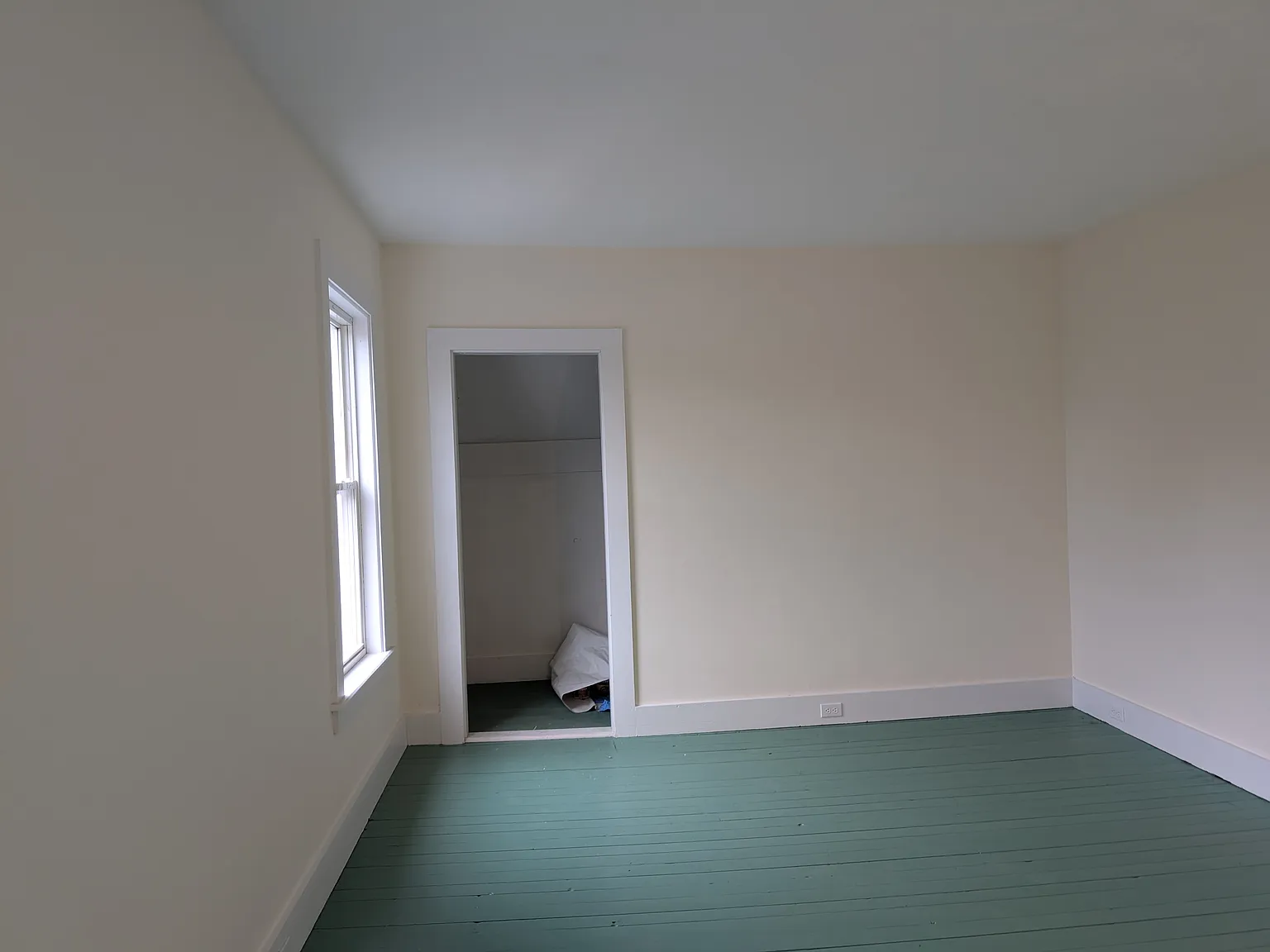 2 bed, 800 sqft, $1,425 — Photo 2