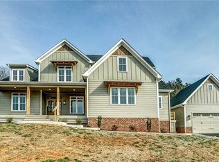 2884 Swanns Peak Cv, Goochland, VA 23063