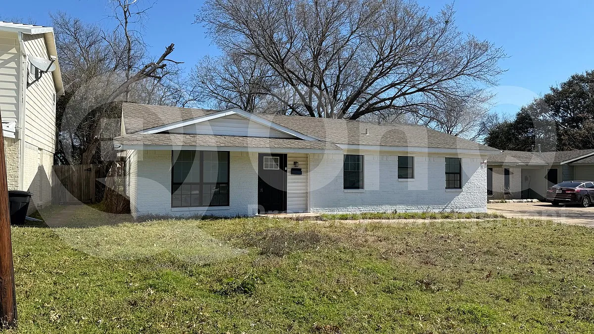 5 bed, 3.0 bath, 1458 sqft, $2,375 — Photo 2