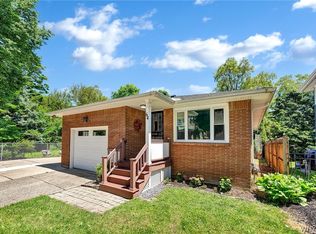 64 Burbank Ter, Buffalo, NY 14214