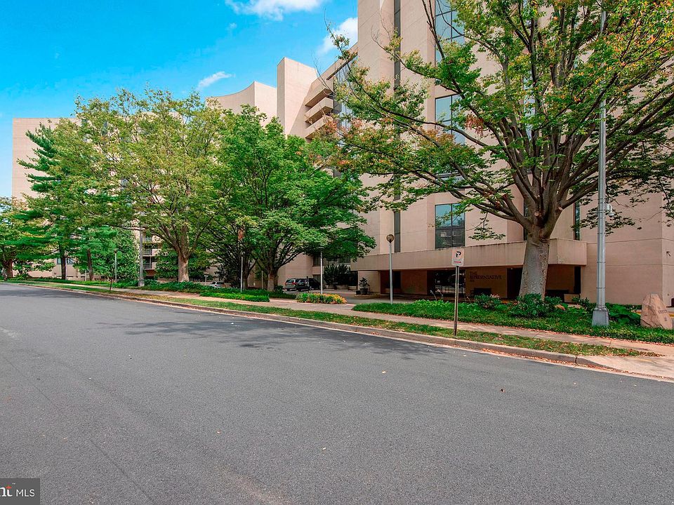 1st image of 1101 S Arlington Ridge Rd APT 704