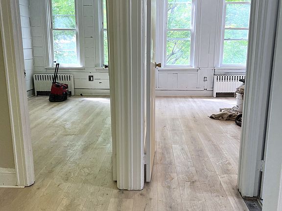 5th image of 25-33 47th St #2F