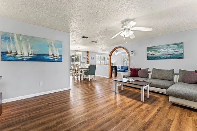 3640 W Anderson Ave — Photo 16