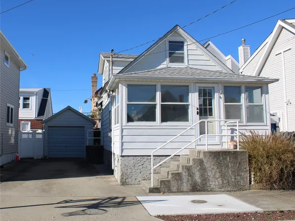 81 Baldwin Avenue, Point Lookout, NY 11569