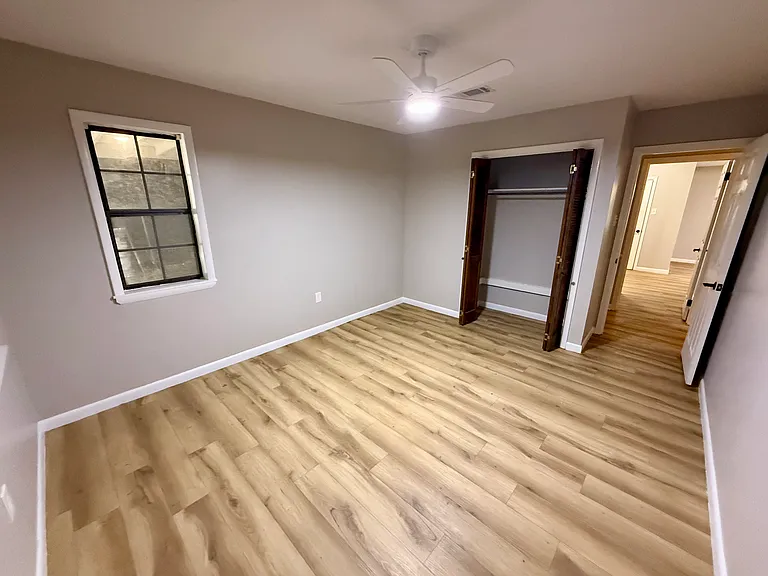 2013 Creekwood Dr — Photo 16
