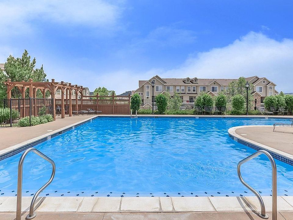 1st image of 479 Black Feather Loop APT 304