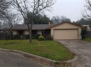 106 San Jacinto Ct, Waxahachie, TX 75165