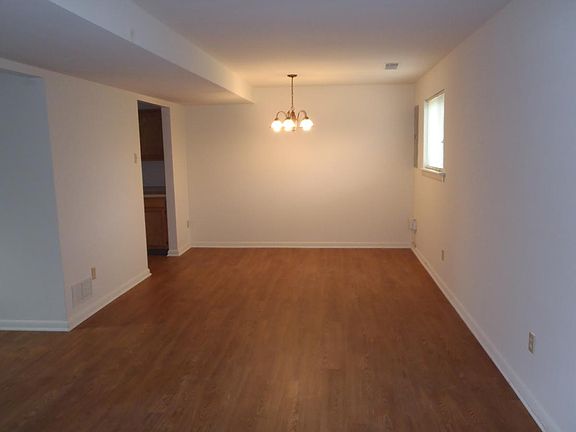 4th image of 468 Kemper Dr
