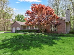 2501 Club Ct, Valparaiso, IN 46383