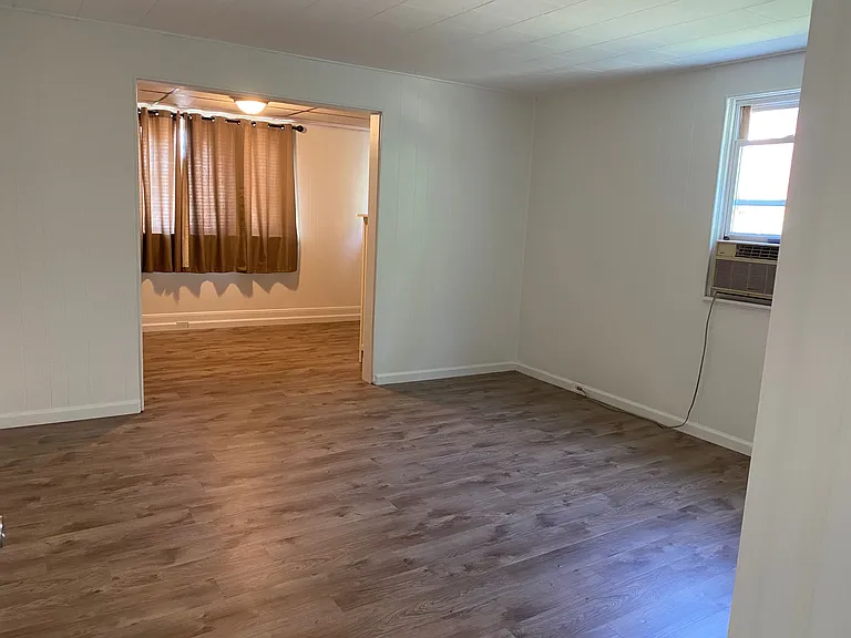 100 Kathleen St #1 — Photo 22