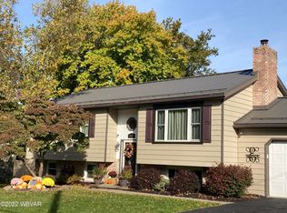 2529 Lincoln Dr, Williamsport, PA 17701