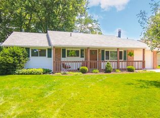 5743 Carolyn Dr, North Ridgeville, OH 44039
