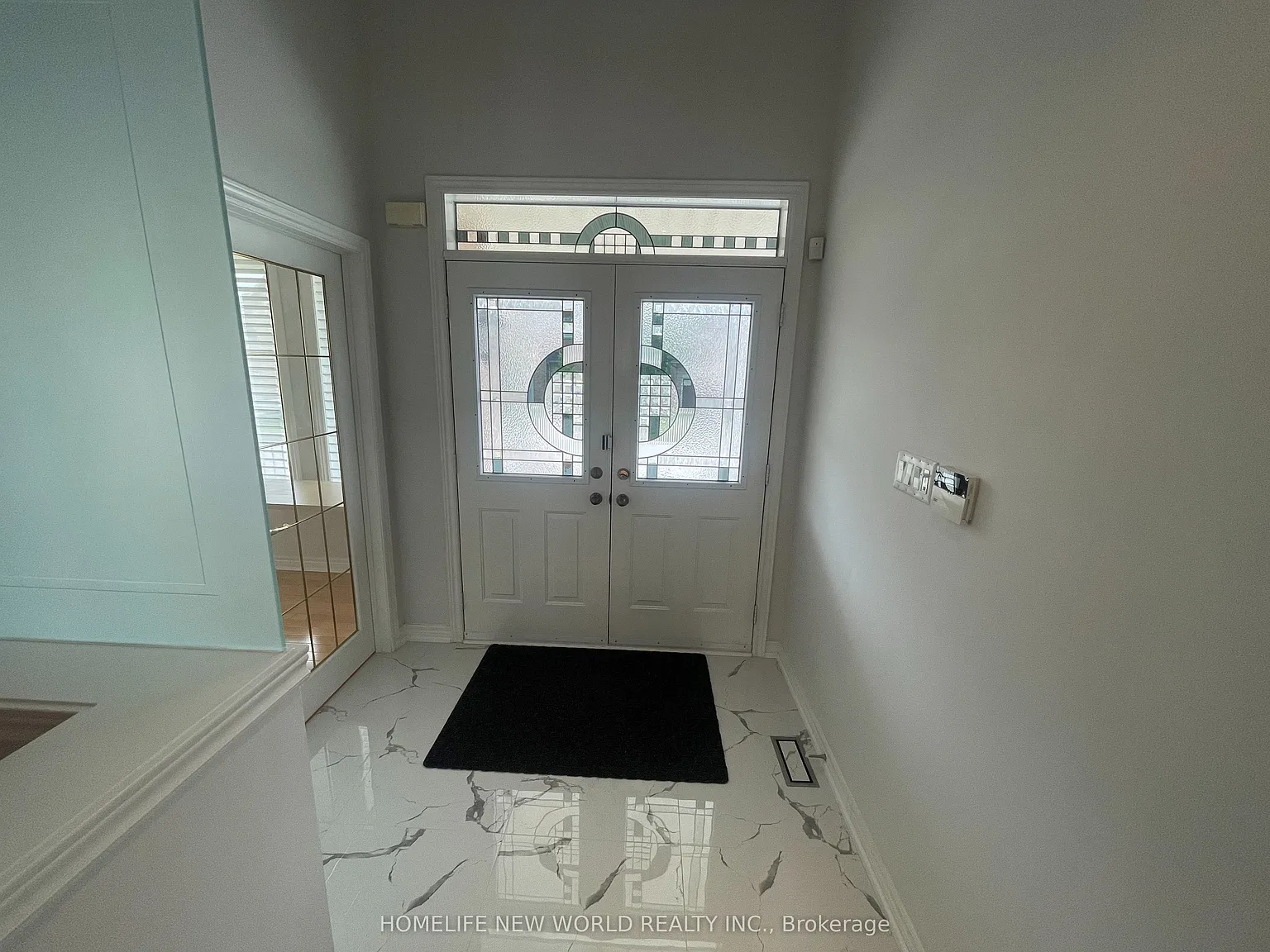 4 bed, $4,500 — Photo 3