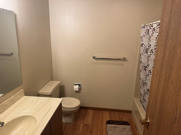 205 Woodside Dr — Photo 10
