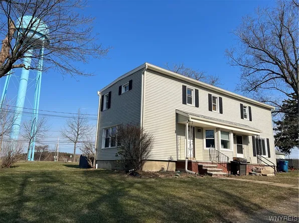 410 Commercial St, Irving, NY 14081