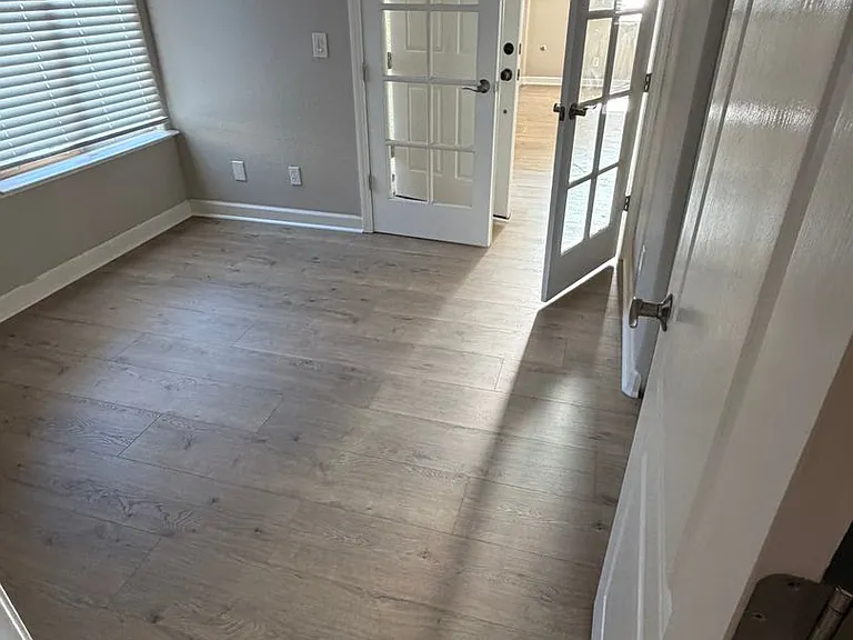 611 Winepress St — Photo 15
