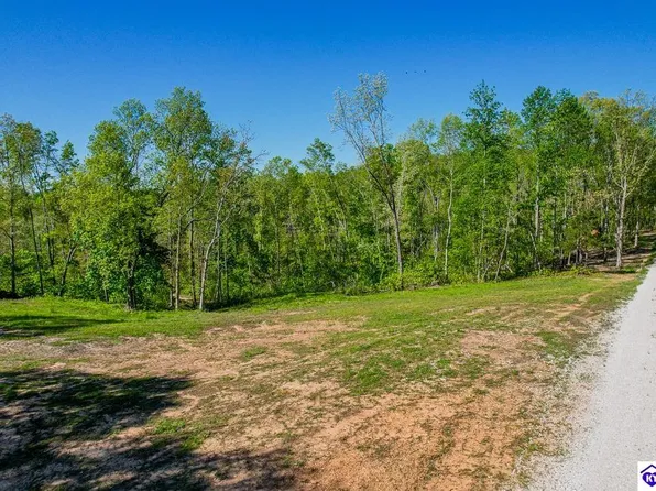 3 Concord Church Rd, Bonnieville, KY 42713
