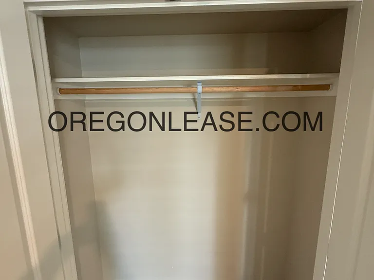 4040 Horace St #4 — Photo 13
