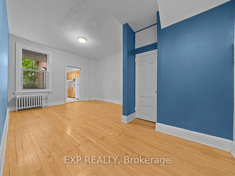 484 Gilmour St #1 — Photo 7