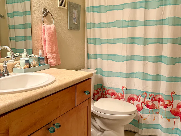 Bath with tub