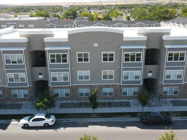 7337 W Louden Dr, Magna, UT 84044