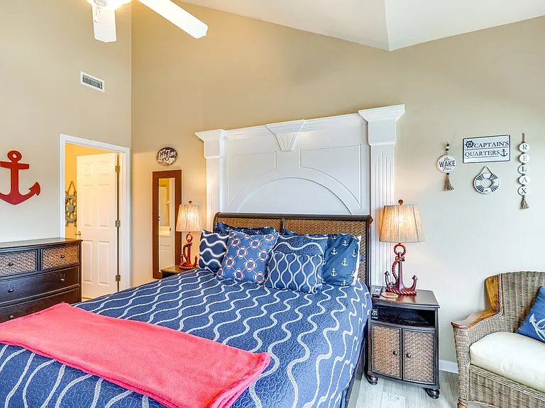 440 Cedar Heights Dr #4 — Photo 13