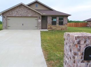 909 Nicholas Ln, Carl Junction, MO 64834