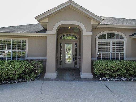 2nd image of 23833 Flora Parke Blvd