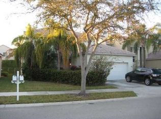 1025 Briar Ridge Rd, Weston, FL 33327