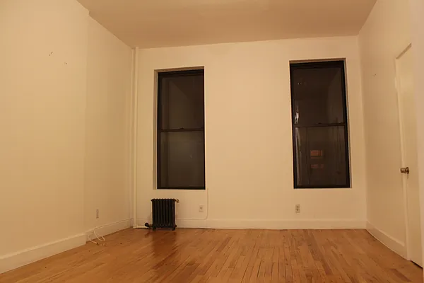 Rented by Flatiron Real Estate Advisors LLC | media 19