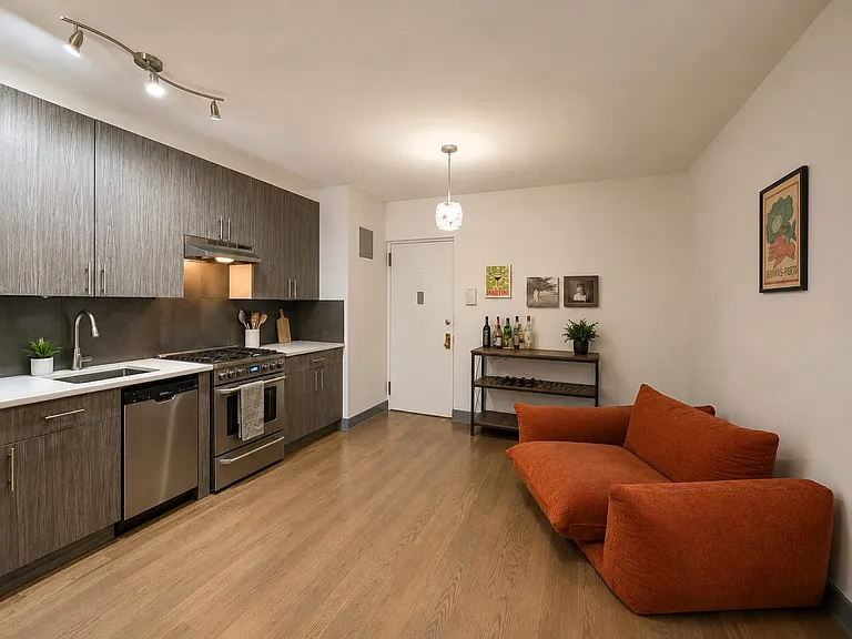 3341 Westminster Rd #4A — Photo 1