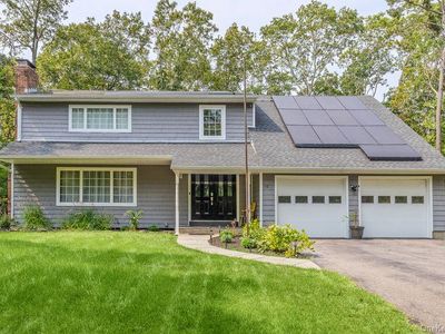 10 Trout Ponds Court, Brookhaven, NY, 11719