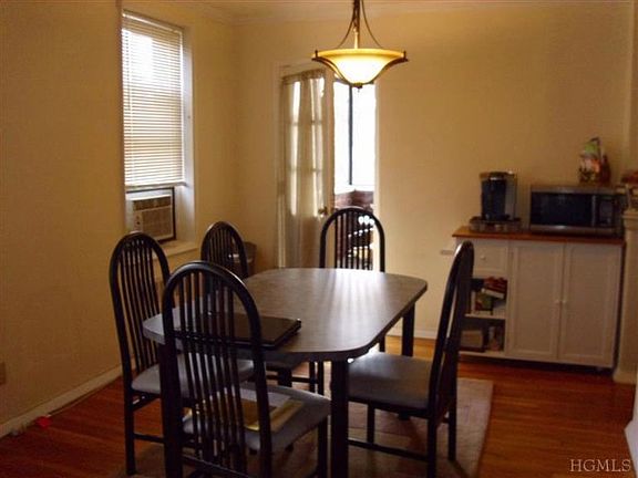 5th image of 555 McLean Ave APT 5H