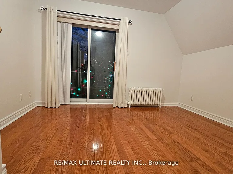 389 Westmoreland Ave N #2 — Photo 10