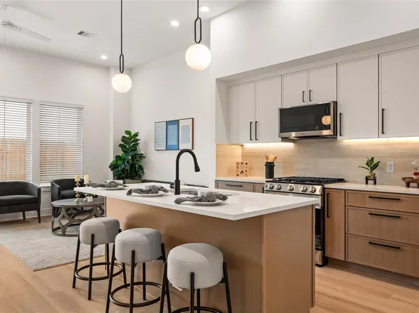 4615 Buck St, Houston, TX 77020