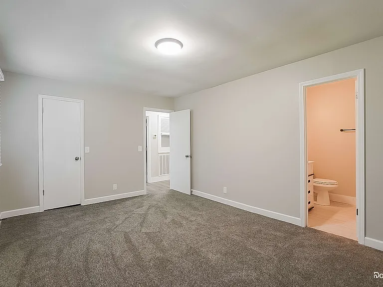 108 Jacksons Retreat Ct — Photo 9