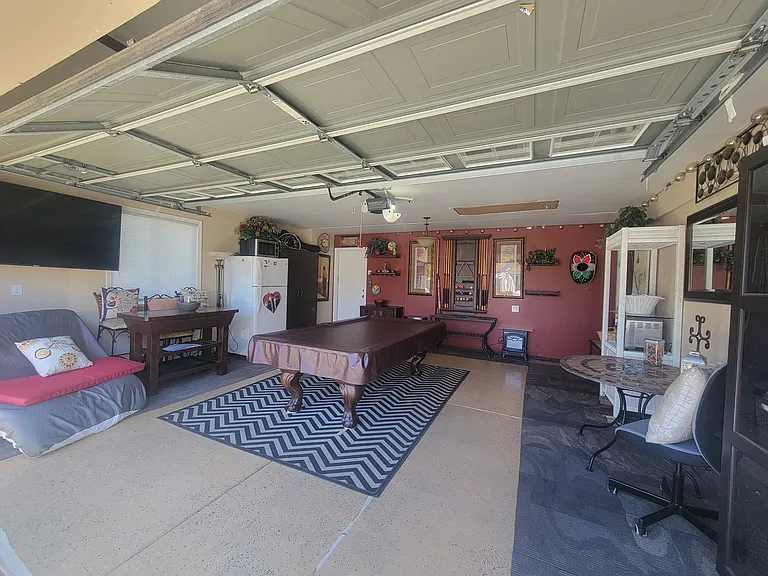 1624 Exeter Ct — Photo 11