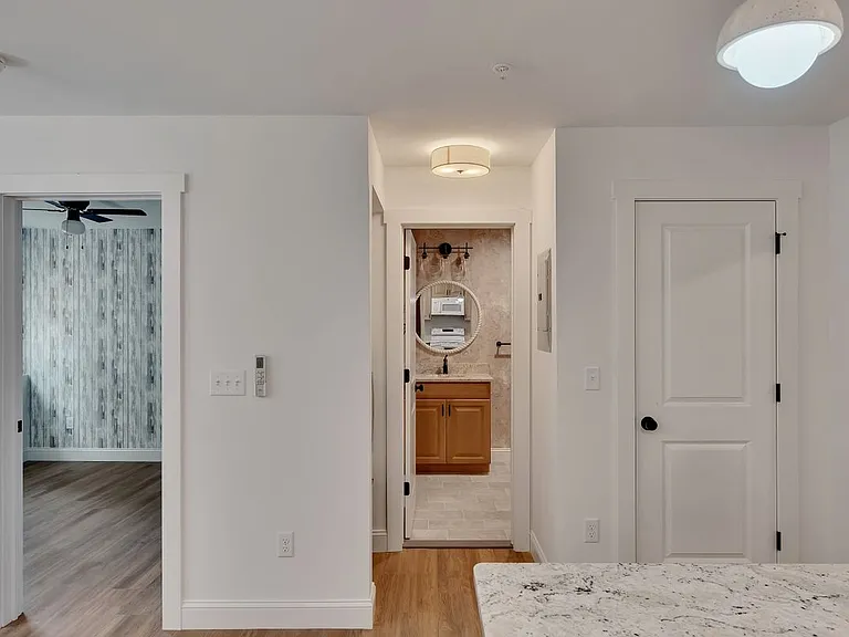36 Pawling Ave #201 — Photo 5