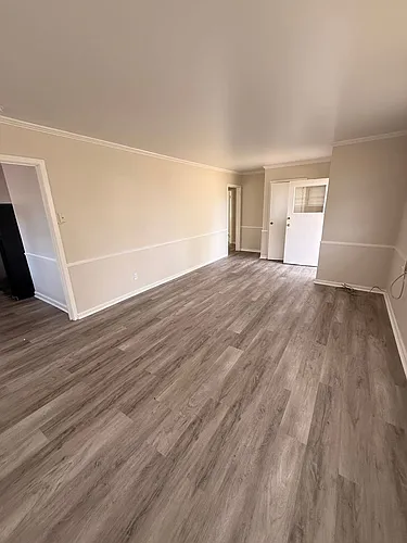 2111 Robin St Photo 1