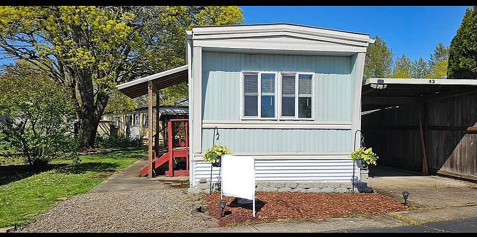 1st image of 755 NE Circle Blvd Unit 43