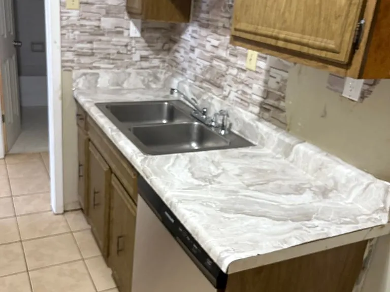 3385 Barbwood Dr — Photo 38