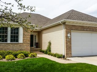 132 Augusta Cir, Waverly, IA 50677