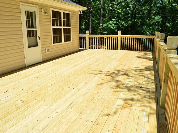 Rear deck