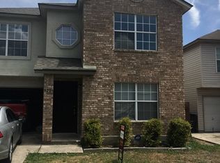 9206 Mountain Field Dr, San Antonio, TX 78240